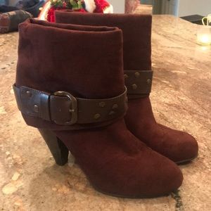 Kenneth Cole ankle boots